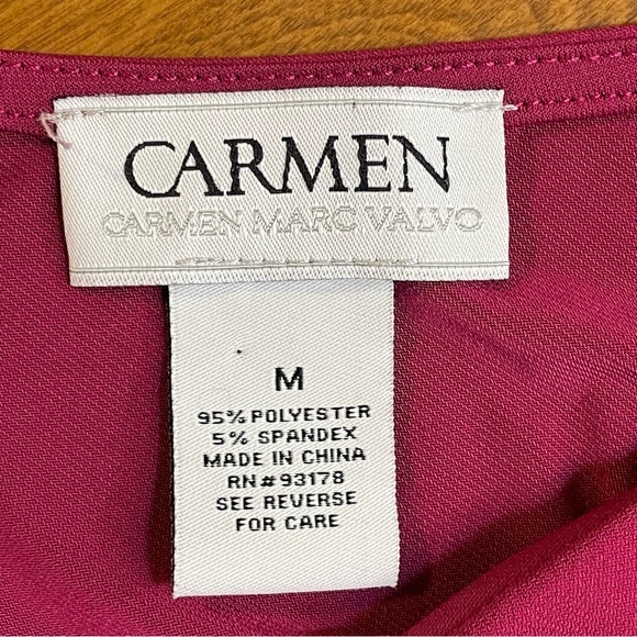 Carmen Raspberry Purple V Neck Cold Shoulder Hardware‎ Shirt Top Blouse Sz M - Picture 2 of 8